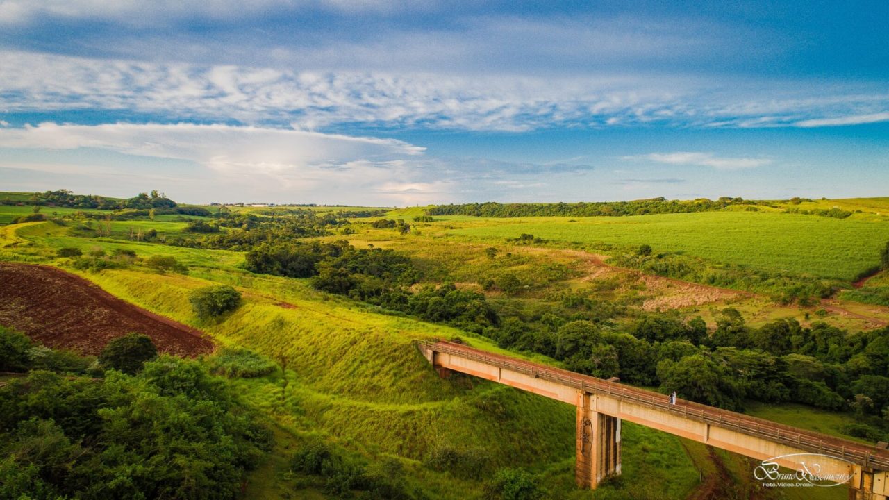 ponte do esueleto drone